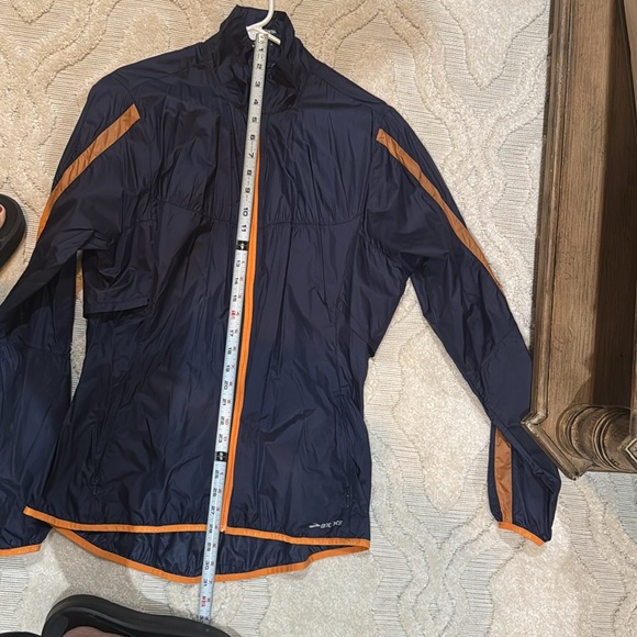 Women’s Brooks Wind Jacket Sz L - Picture 10 of 11